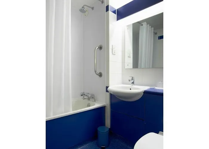 Travelodge 3* York