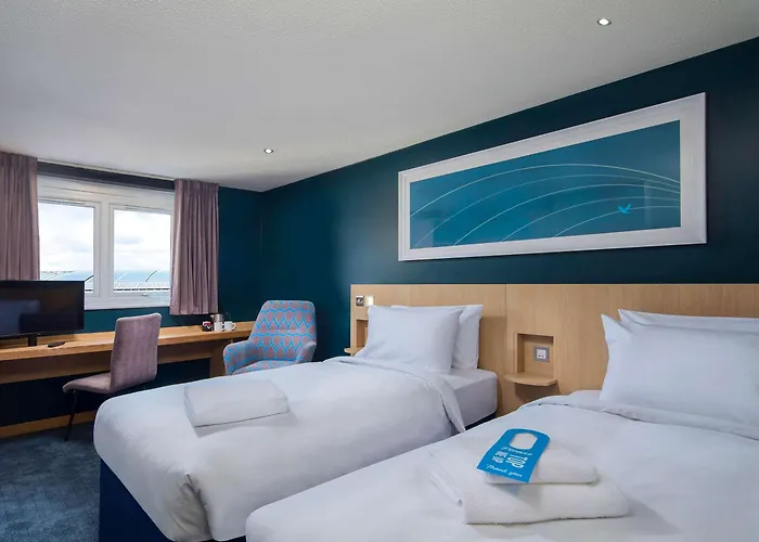 Travelodge 3*