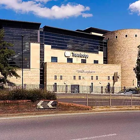 Travelodge Szálloda 3*