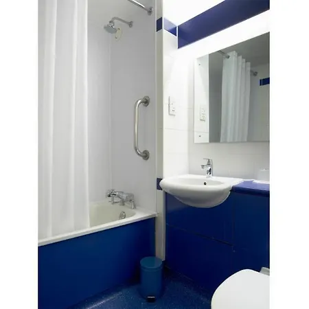 Travelodge 3* 约克